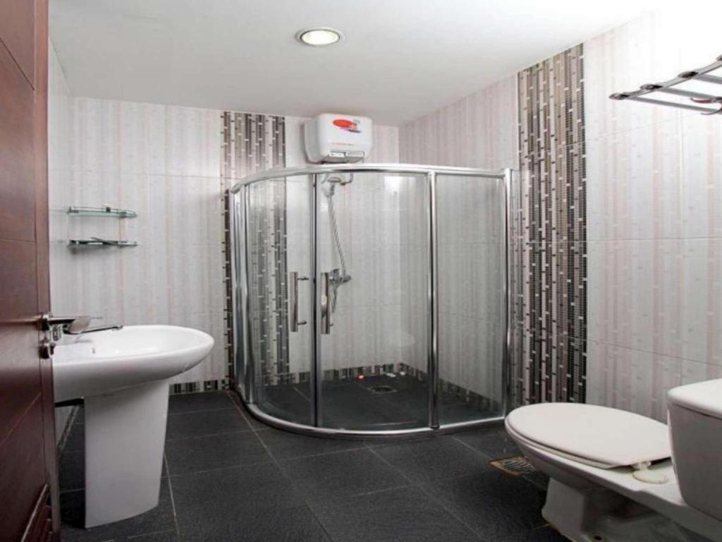 Hotel Golden Sky Pluit Jakarta Ngoại thất bức ảnh