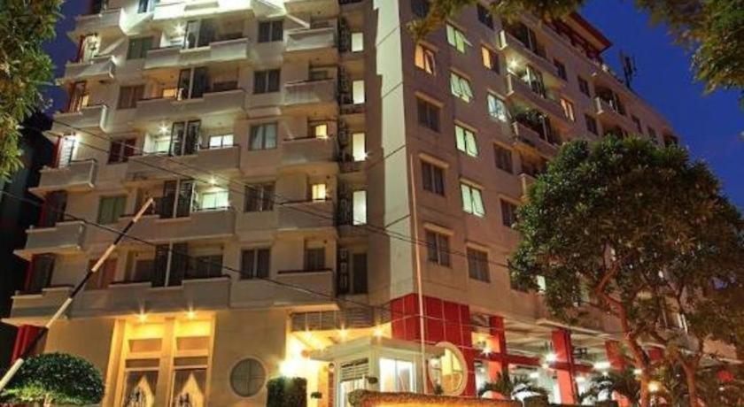 Hotel Golden Sky Pluit Jakarta Ngoại thất bức ảnh
