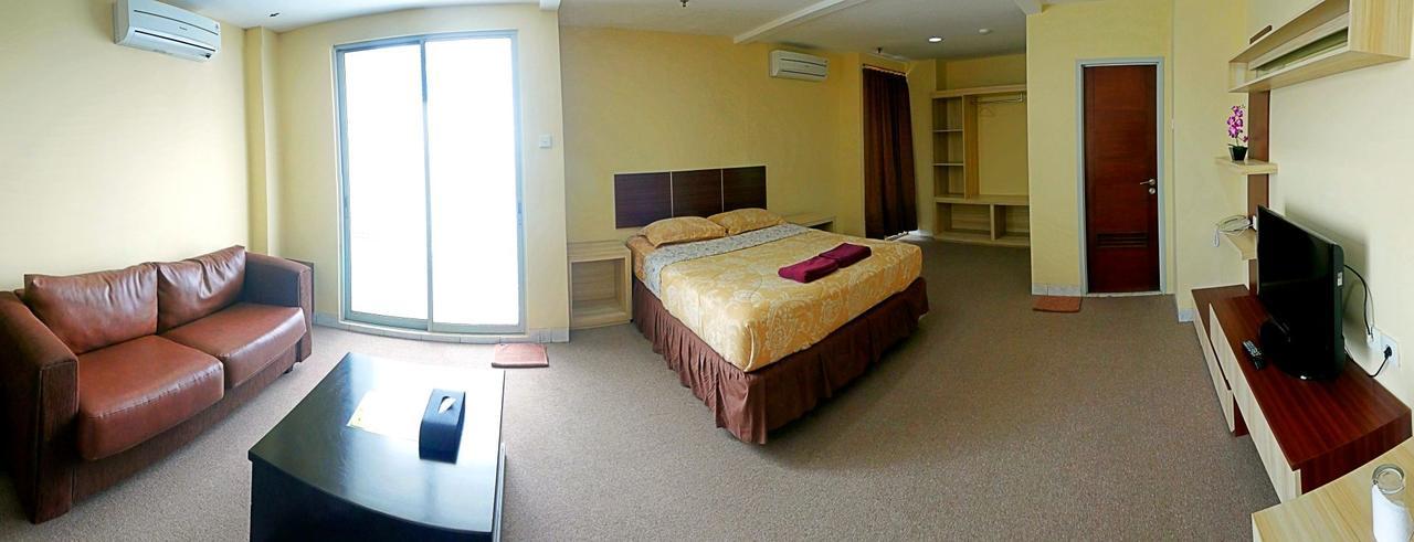 Hotel Golden Sky Pluit Jakarta Ngoại thất bức ảnh
