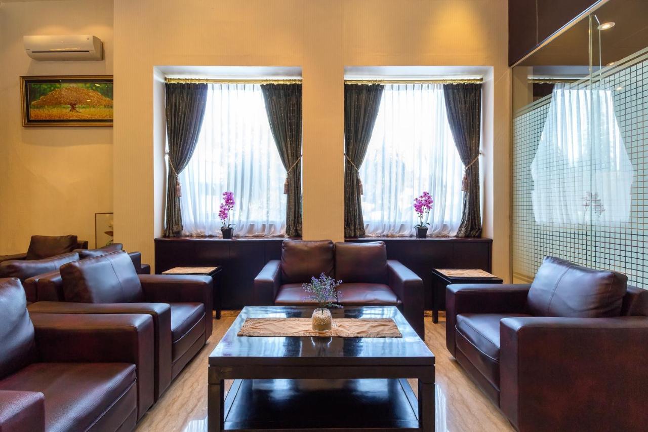 Hotel Golden Sky Pluit Jakarta Ngoại thất bức ảnh