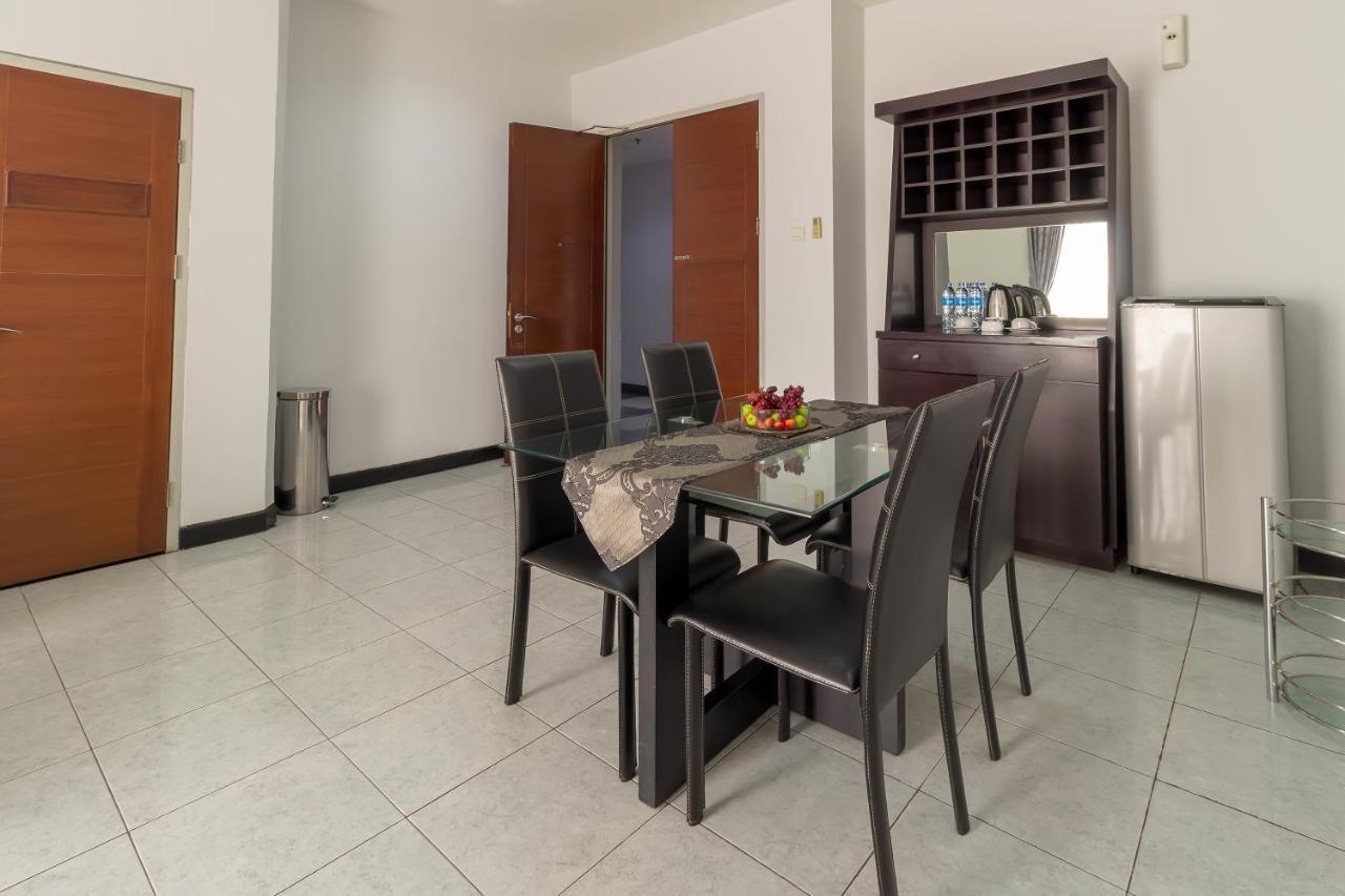 Hotel Golden Sky Pluit Jakarta Ngoại thất bức ảnh